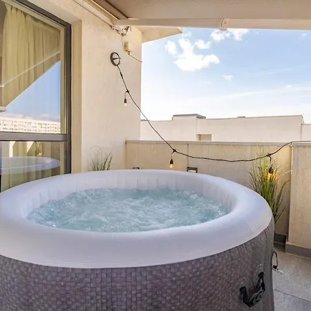 Downtown Loft With Jacuzzi&terrace Apartament