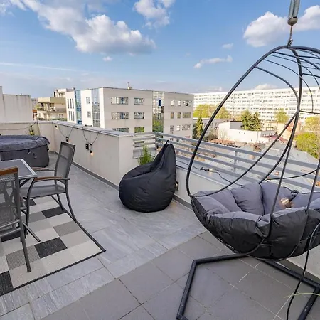 Downtown Loft With Jacuzzi&terrace アパート *