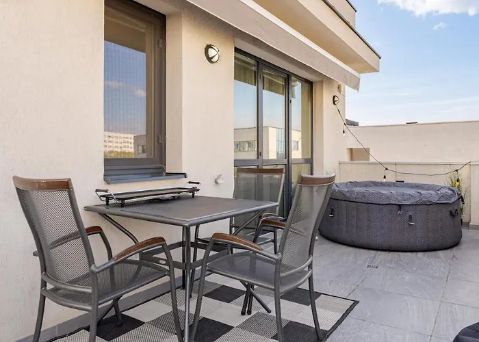 Lägenhet Downtown Loft With Jacuzzi&terrace