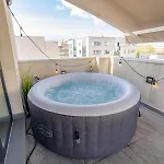 Downtown Loft With Jacuzzi&terrace * Bukareszt