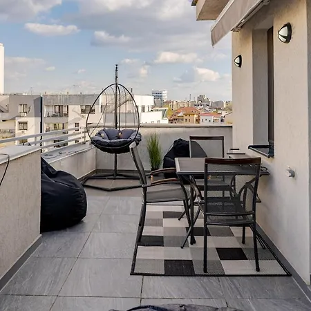 Downtown Loft With Jacuzzi&terrace * בוקרשט
