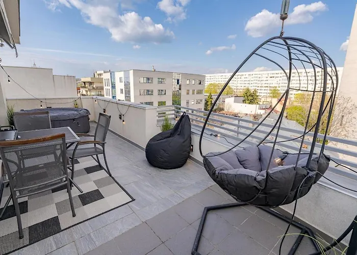 Downtown Loft With Jacuzzi&terrace Daire *
